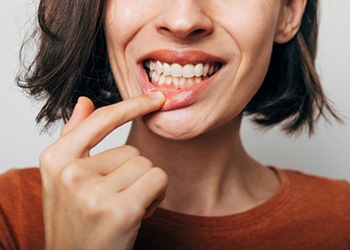 Lady shows her gums